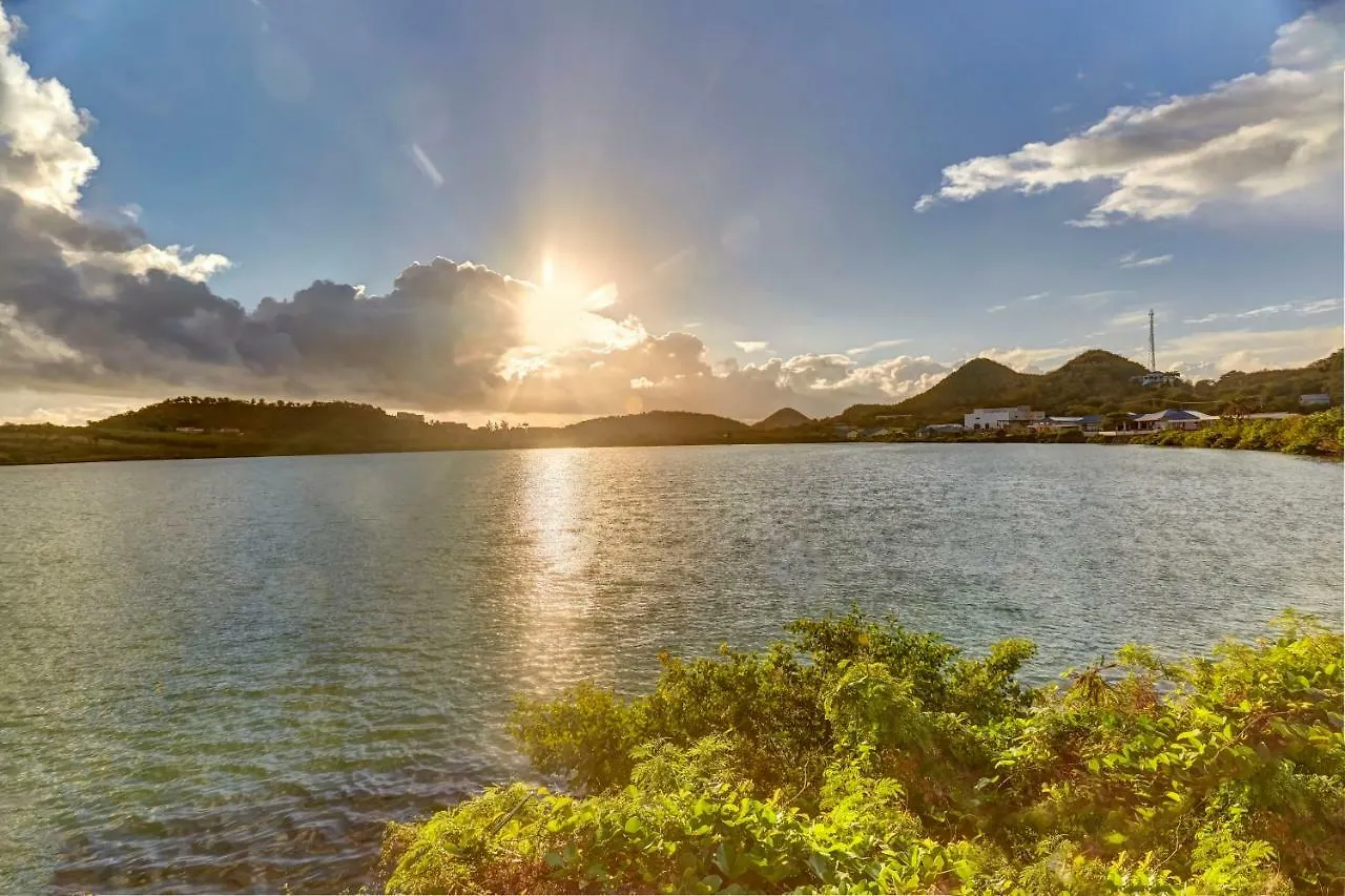 Royalton Antigua, An Autograph Collection All-Inclusive Resort Five Islands Village 5*,
