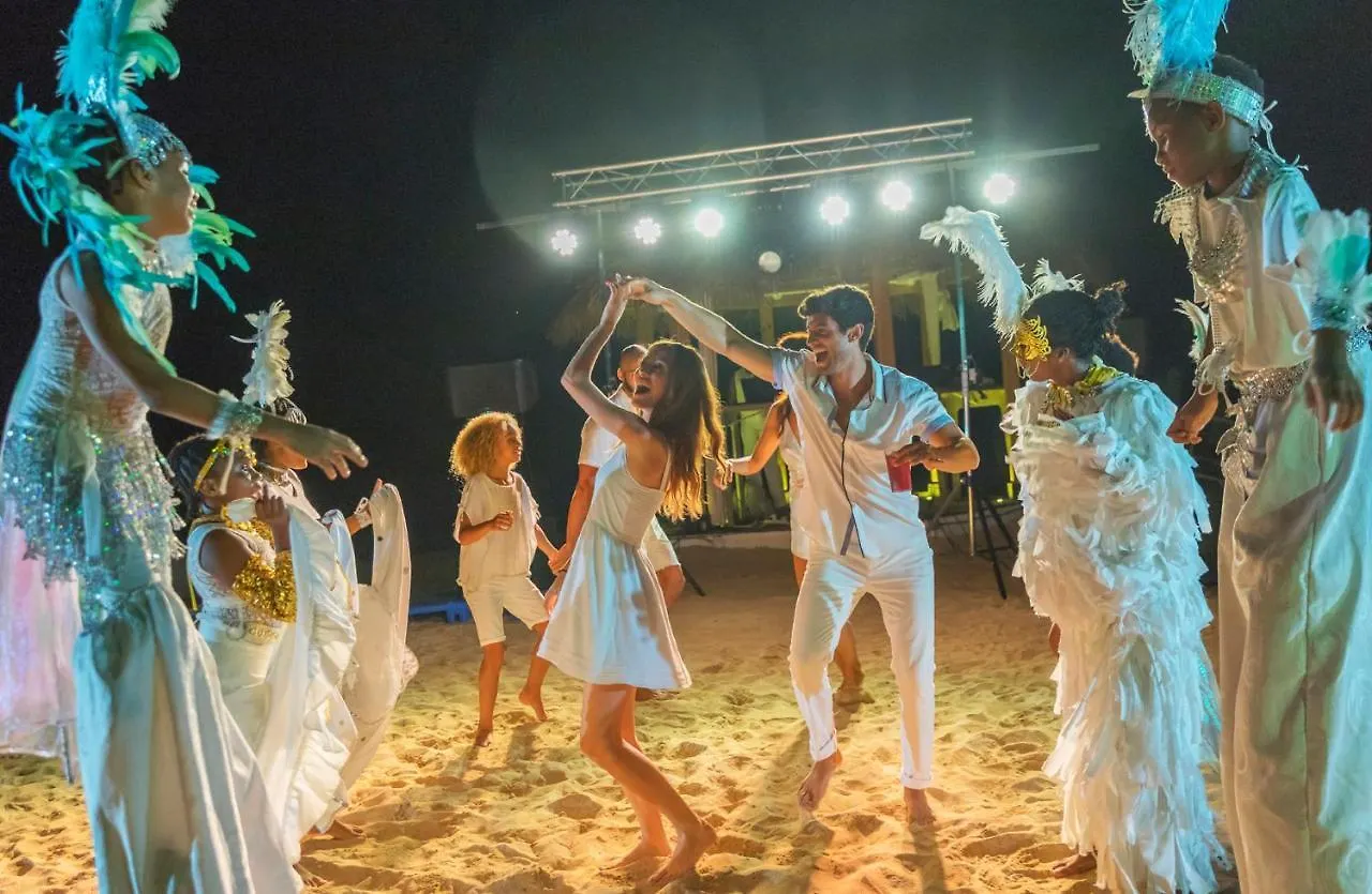 Royalton Antigua, An Autograph Collection All-Inclusive Resort Five Islands Village 5*,  Antigua a Barbuda